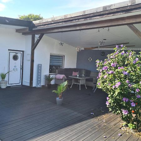 Grosse Wohnung Mit Terrasse Und Grill Grosssolt Esterno foto